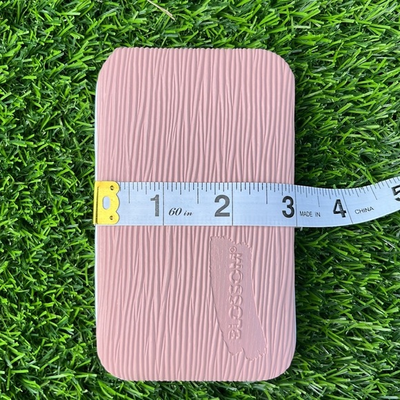 BLOSSOM Manicure Set - Picture 6 of 6